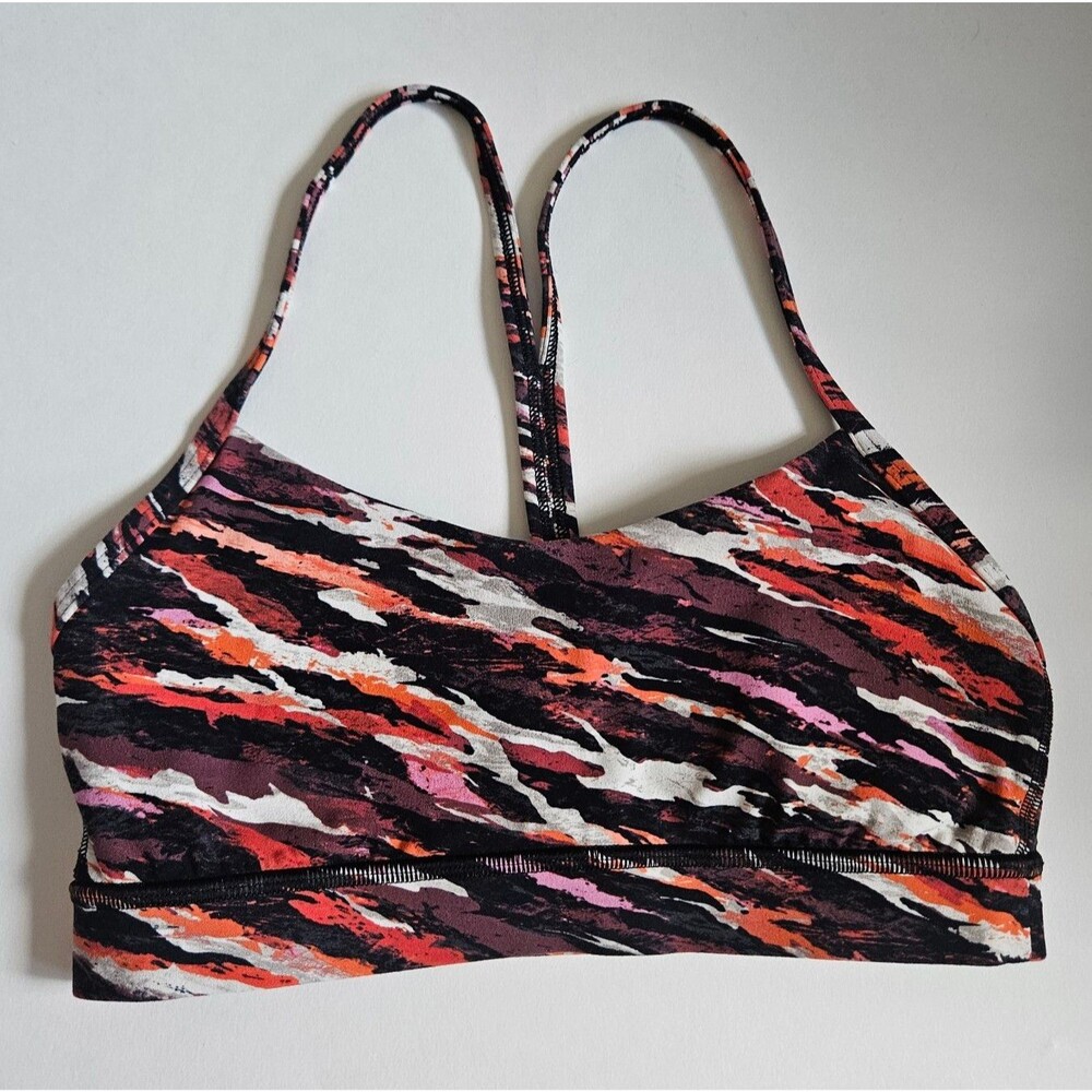lululemon flow y nulu sports bra size 6